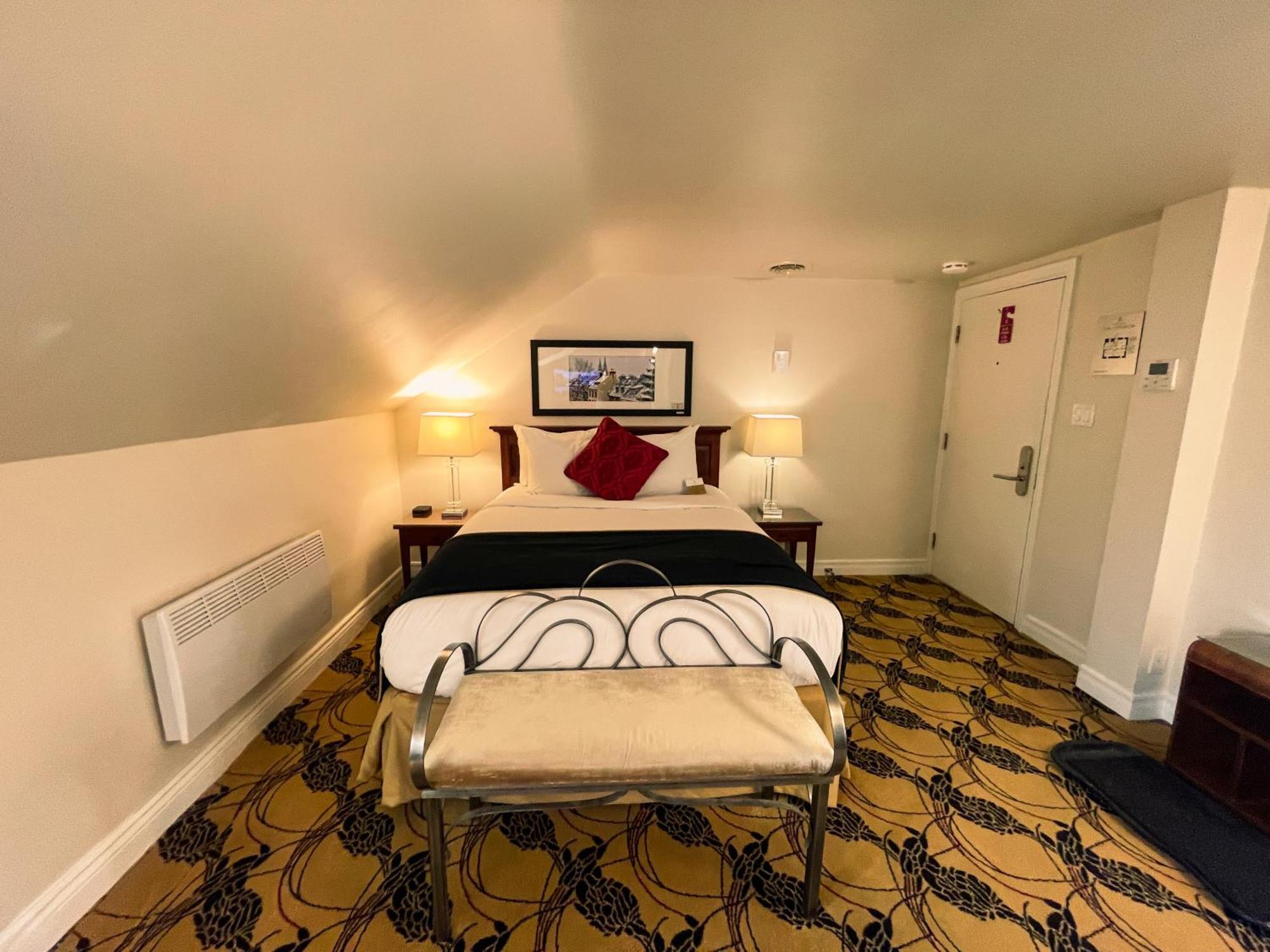 Hotel Manoir D'Auteuil Quebec City Bilik gambar